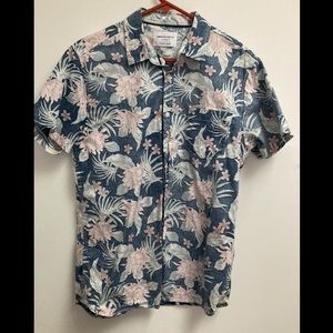 Men’s HAWAIIAN shirt short sleeve sz L
